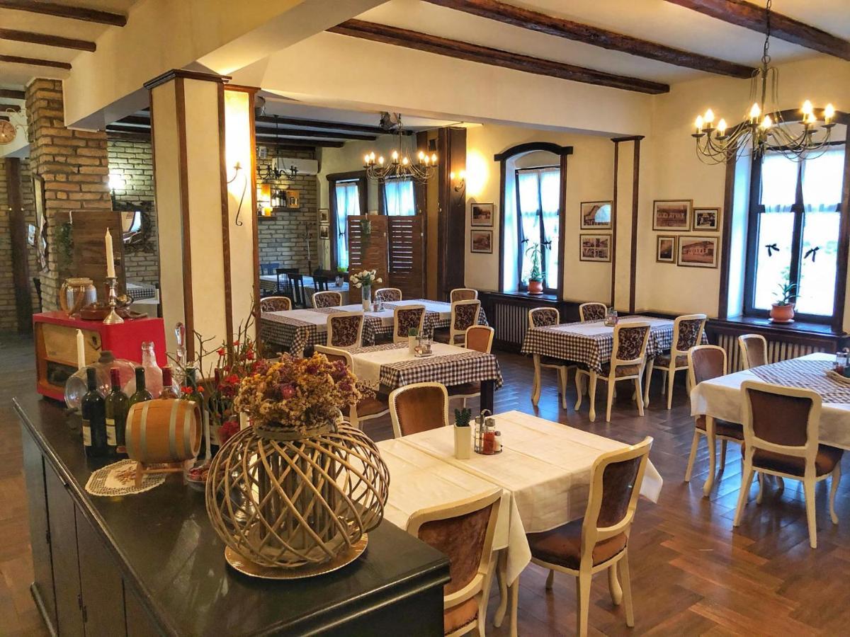 Tepic Garni Hotel Temerin Экстерьер фото