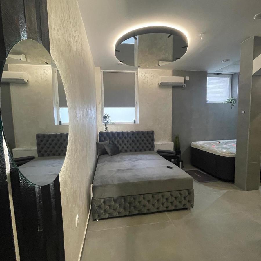 Tepic Garni Hotel Temerin Экстерьер фото